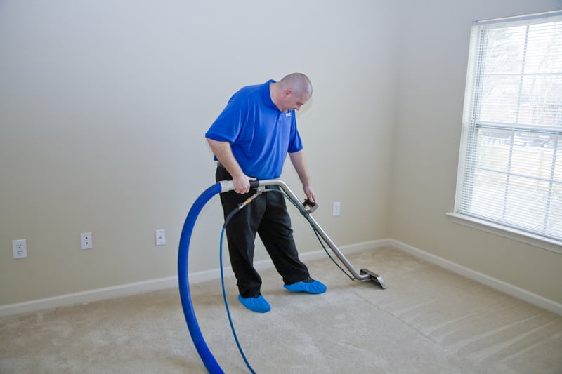 Maintaining a Professional Image: The Importance of Commercial Carpet Cleaning